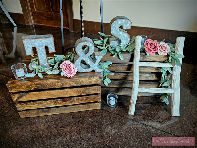 18" Natural Rustic White Mini Ladder