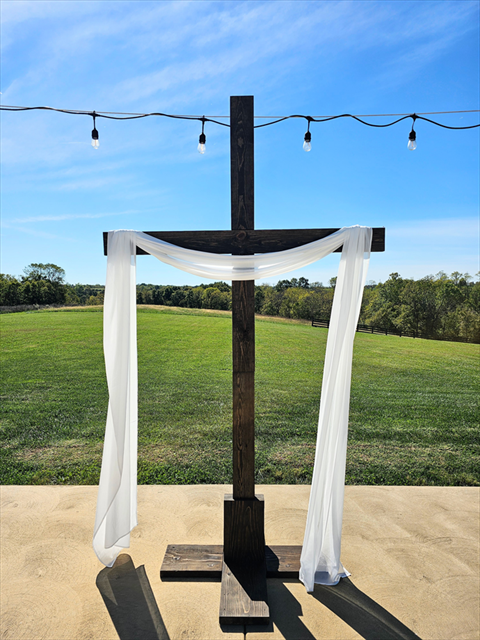 Arch 8.5' Wooden Cross 