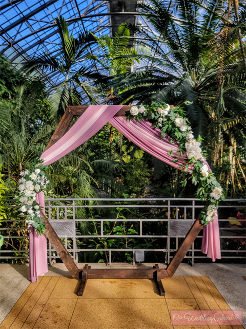 Arch 7' Wooden Hexagonal 