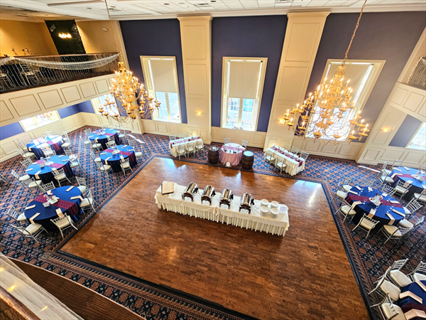 THE GRAND BALLROOM VI, COVINGTON, KY 