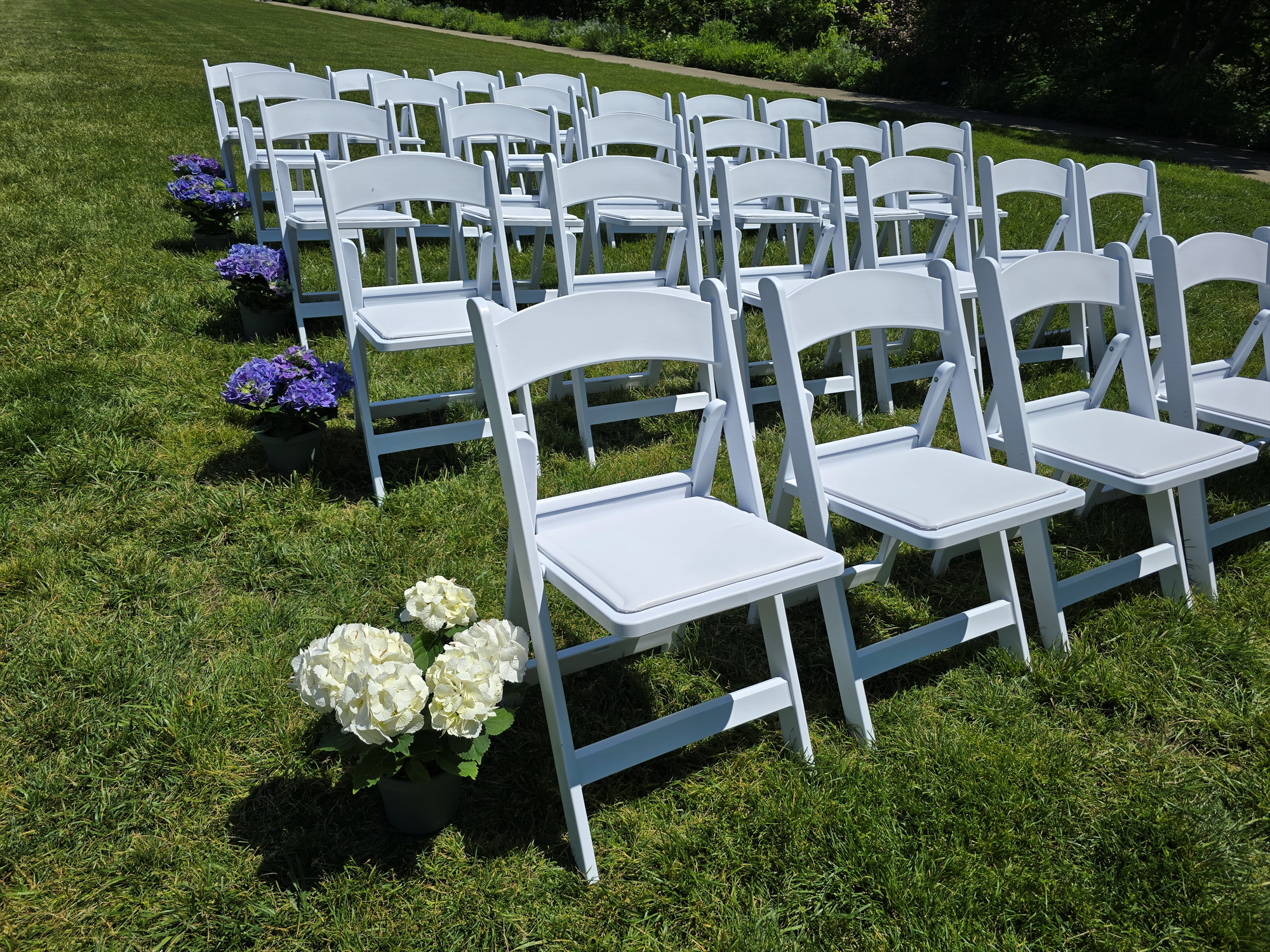 TitanPRO White Resin Chair