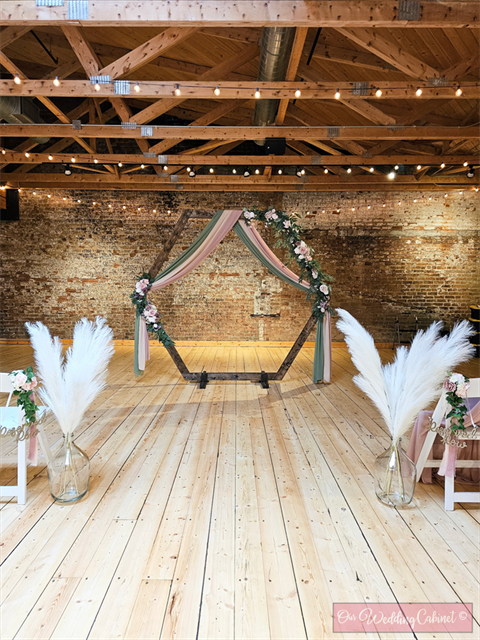 15" Large Clear Jug Vase for Large Pampas Grass 