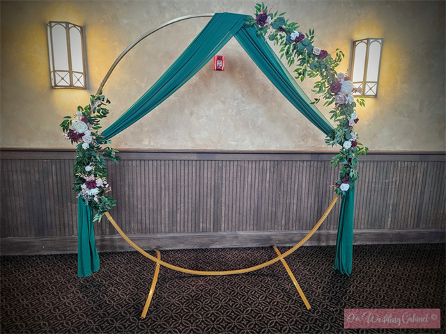 Semi-Sheer Chiffon Emerald Green Arch Drape (27x216 inches) **WOULD NOT RECOMMEND TO USE AS A TABLE RUNNER** **DO NOT NAIL, PUSH PIN, OR STAPLE TO STRUCTURES**