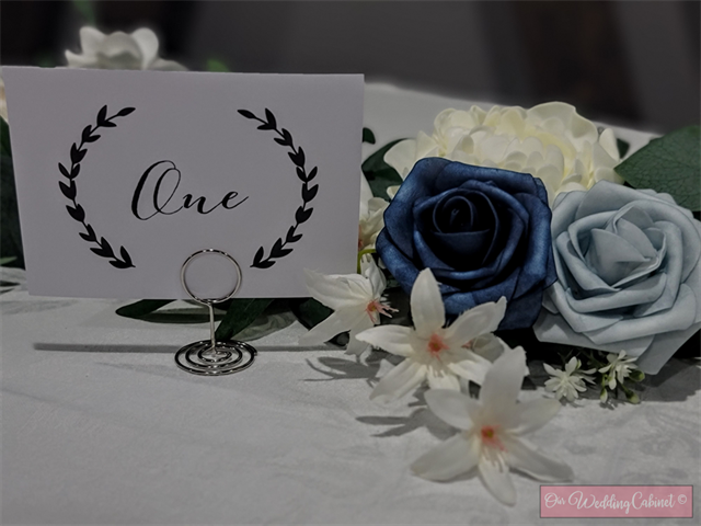 Place Card Holders Miniature Silver Metal Wire 